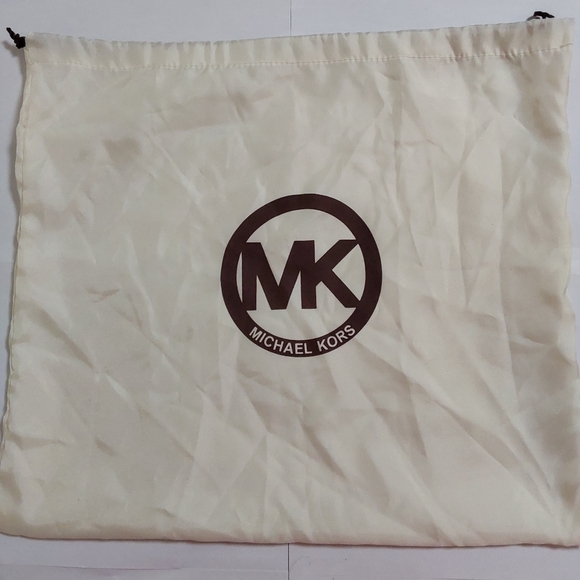 Michael Kors Signature bag - Picture 7 of 11